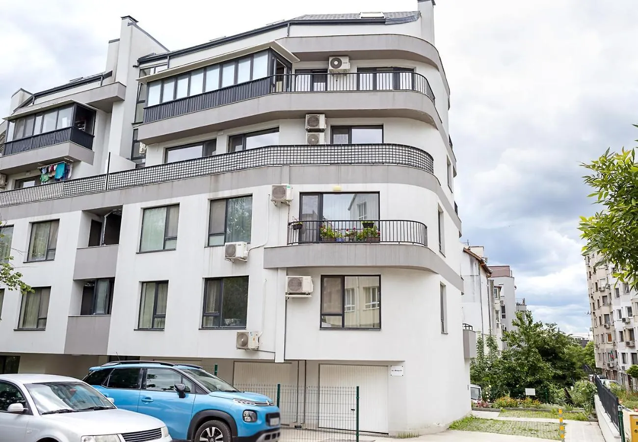 Urban & Cozy Escape - 1Br Flat Near Grand Mall Varna By Flat Mаnager